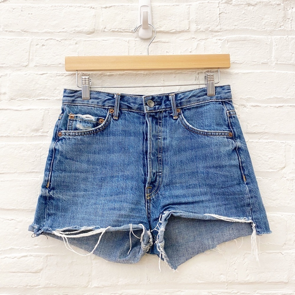 GRLFRND || Poppy Denim Shorts Distressed Cutoffs‎ Good Luck Charm Blue 26